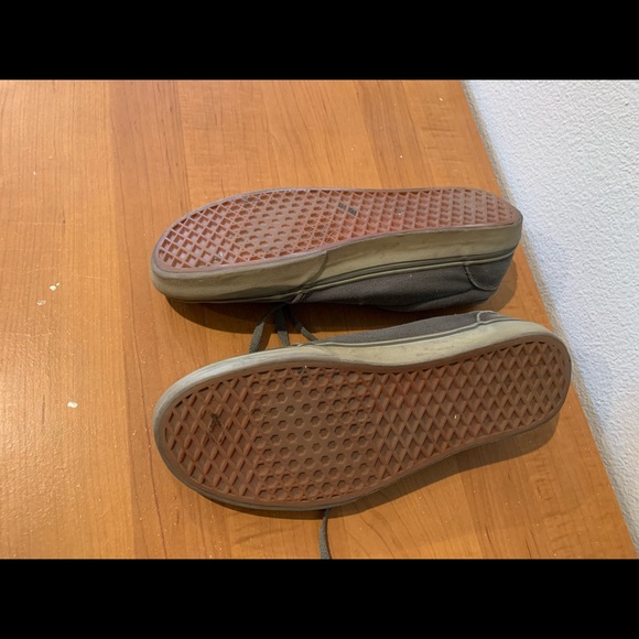 Preowned men’s vans  shoes in size 11 - Picture 3 of 5